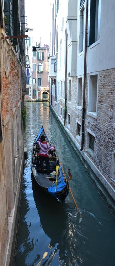 Castello 5888 C, Santa Marina, Calle Marcello, Loft Velence Kültér fotó